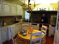 Thumbnail of cuisine.JPG